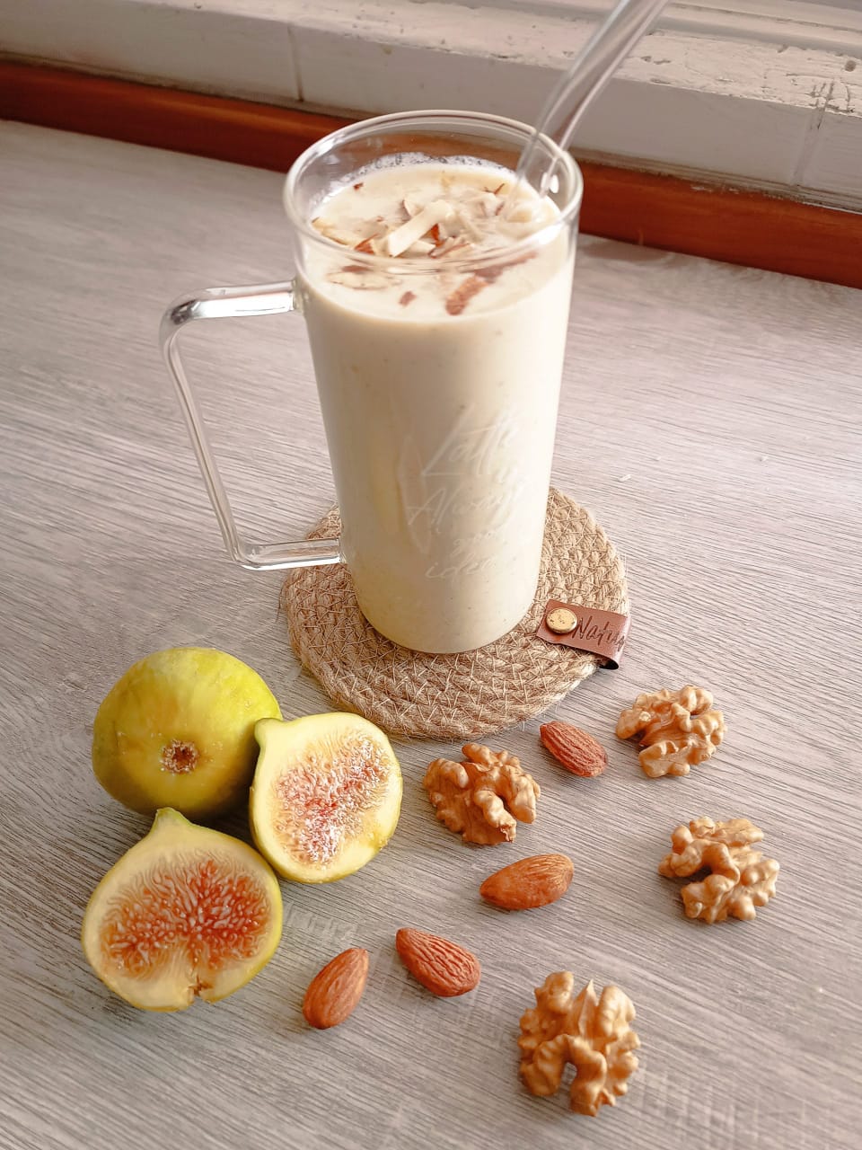 Anjeer Dry Fruit Milkshake